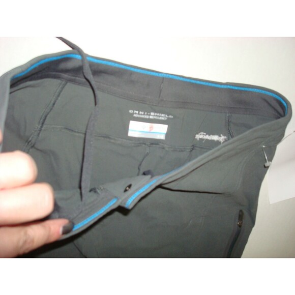 Womens 8 New NWT Columbia Gray Hike Shorts Pockets Long UPF 50 Trail Knee Zip - Picture 2 of 5